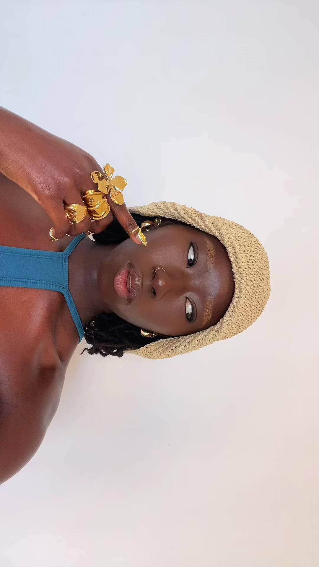 @aminata