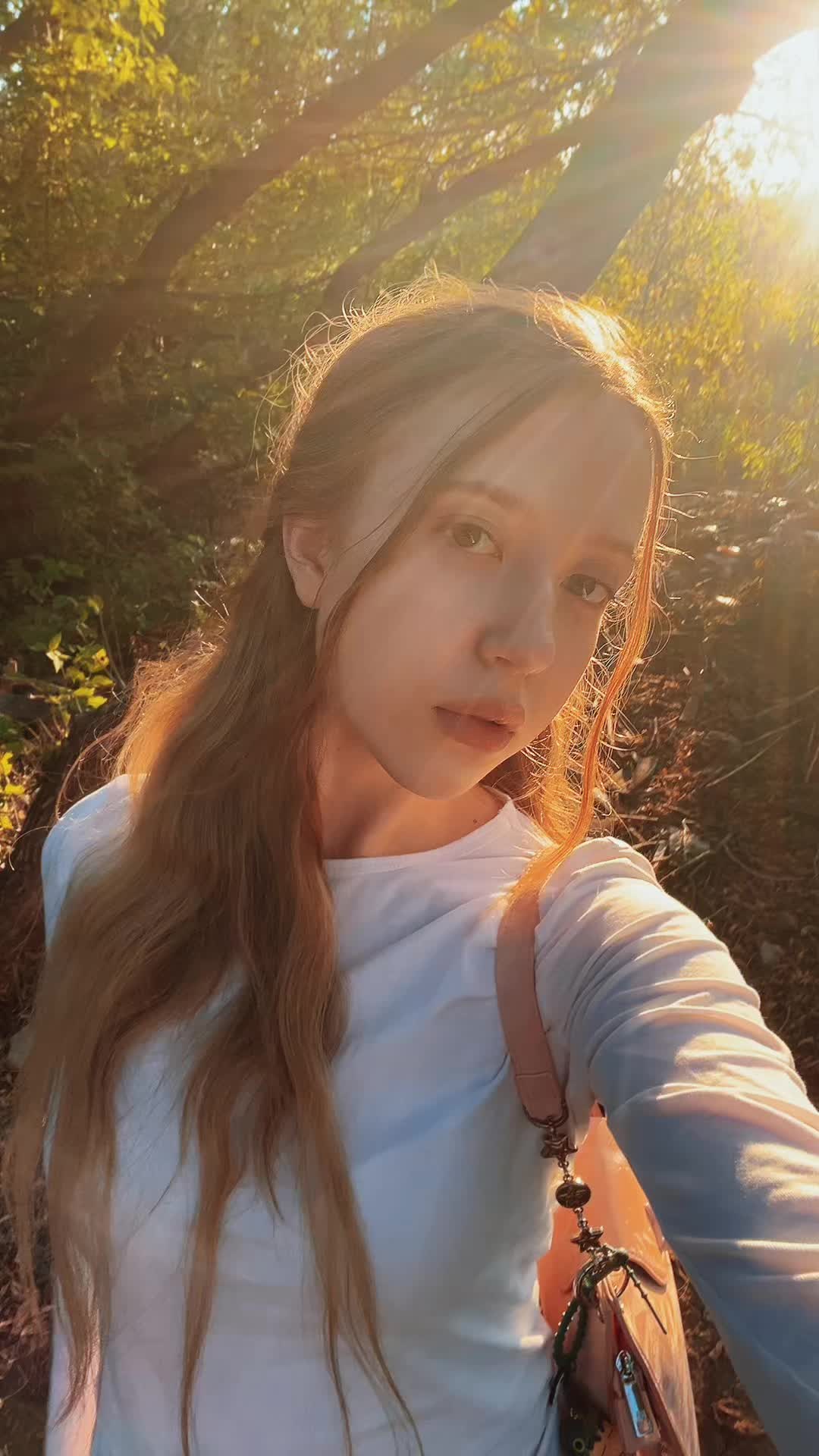 @полина