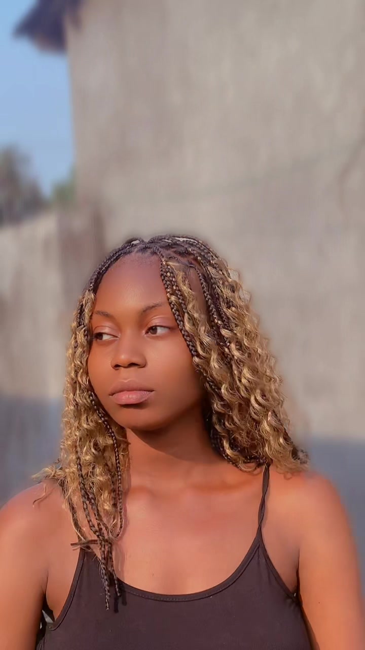 @Djenny Lusamba