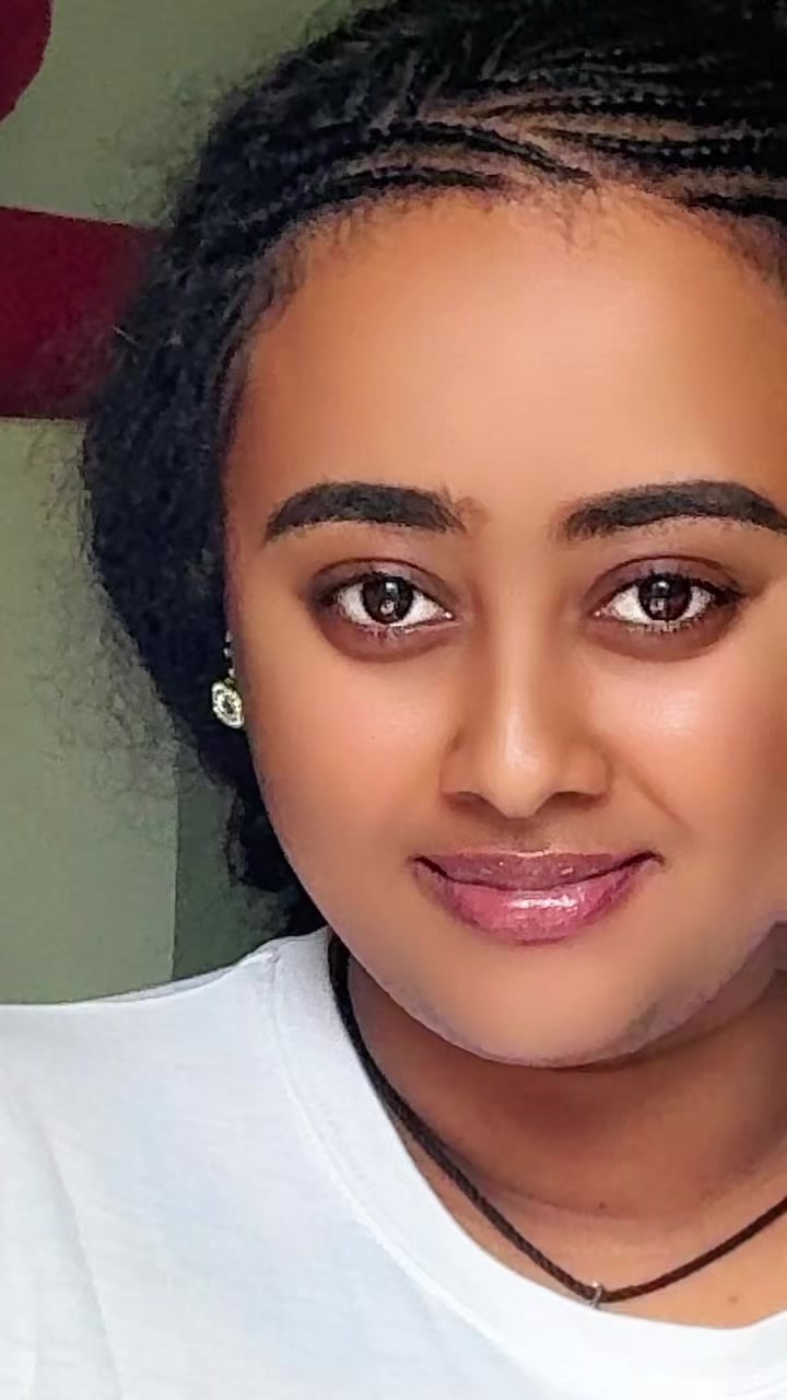 @Hilu🌸ሂላሪ🦋