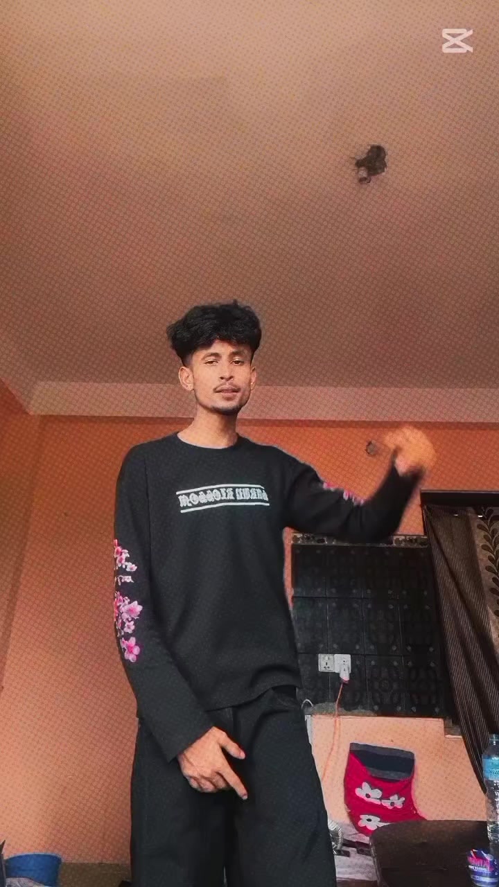 @NiTeSH Xngh👾