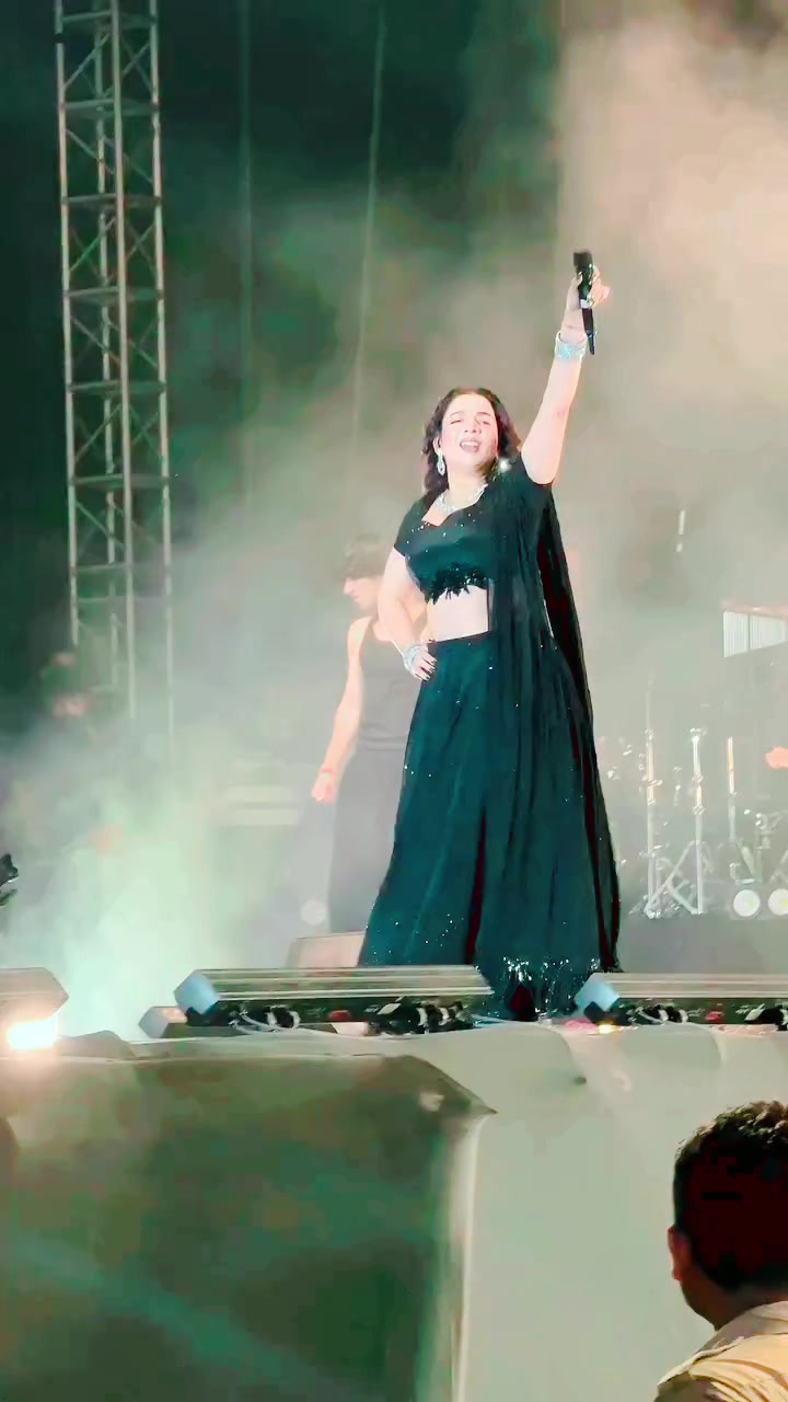 @Jasmine Sandlas