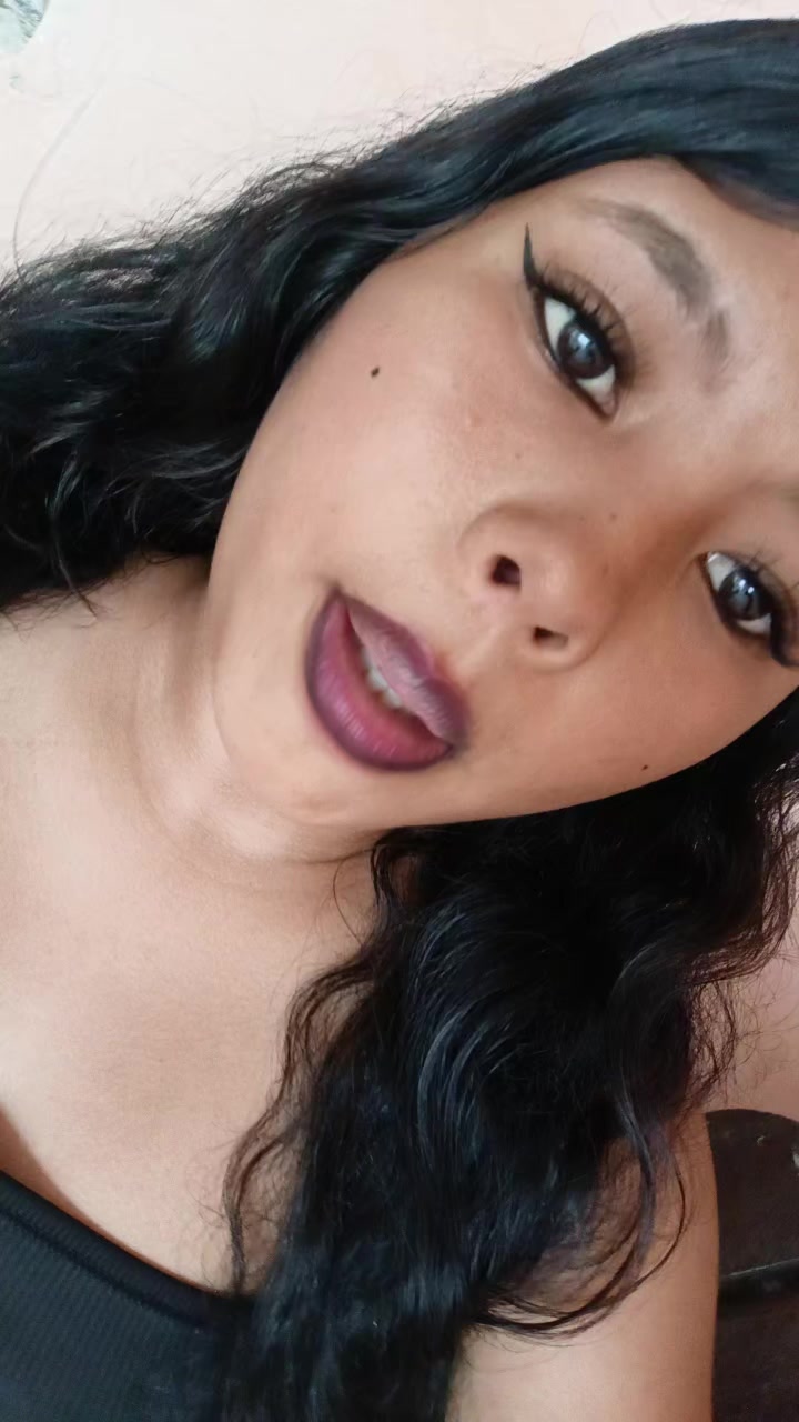 @𝕻𝖆𝖙𝖎 💜🥹👑🇻🇪💜👄