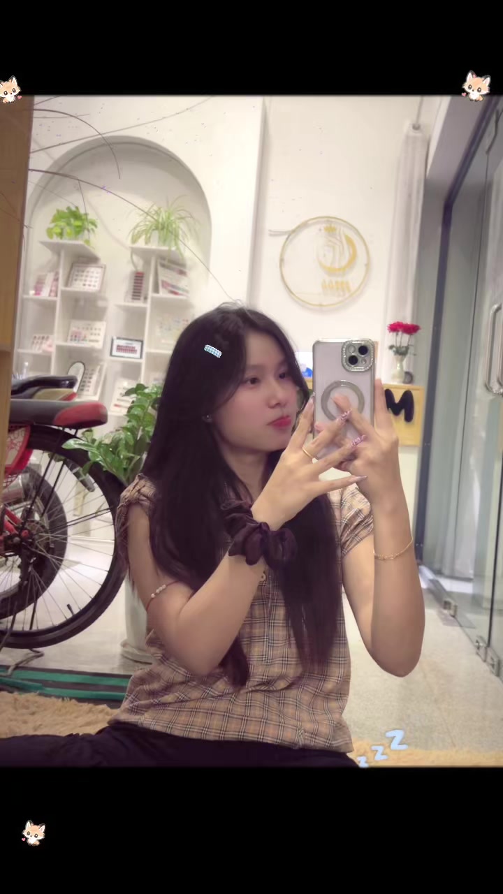 @Nyein (Nail Artist 💅✨)