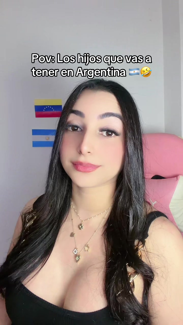 @VivianaNuñez