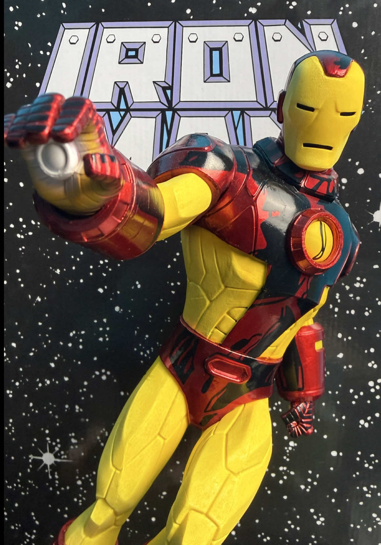 @Comics, Toys & Travels