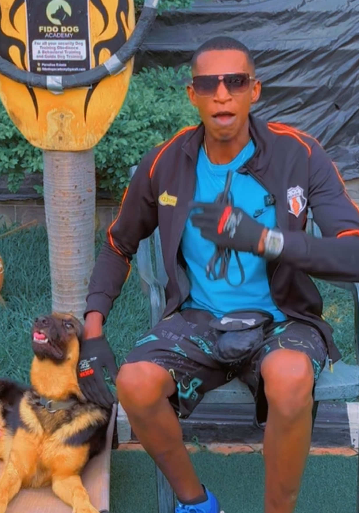 @Dog Master