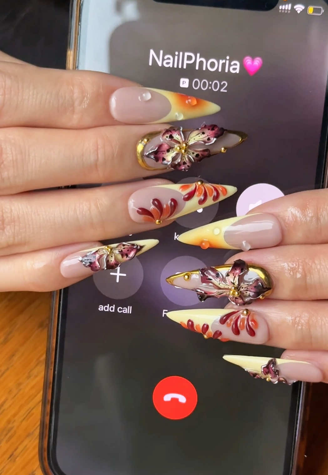 @Nailphoria