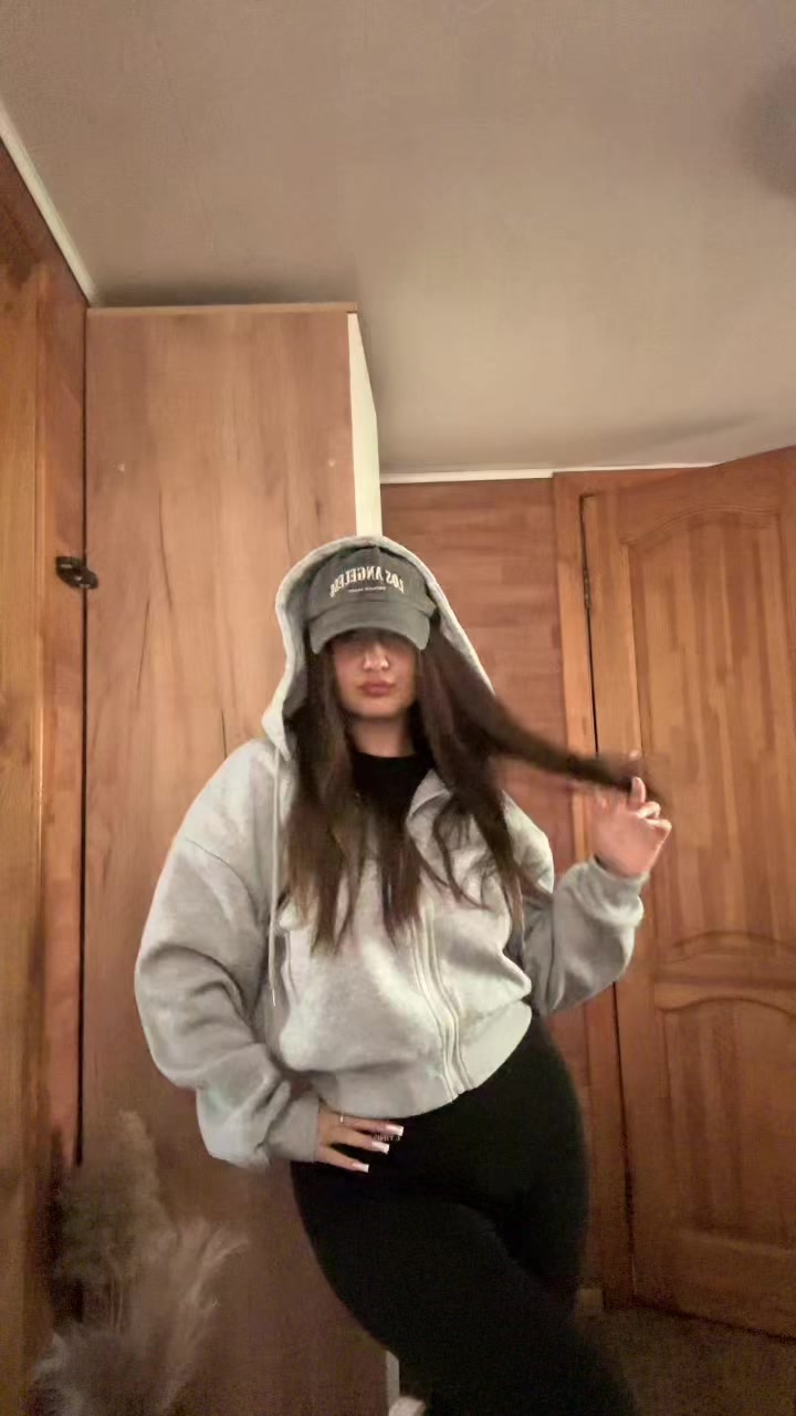 @evvasi
