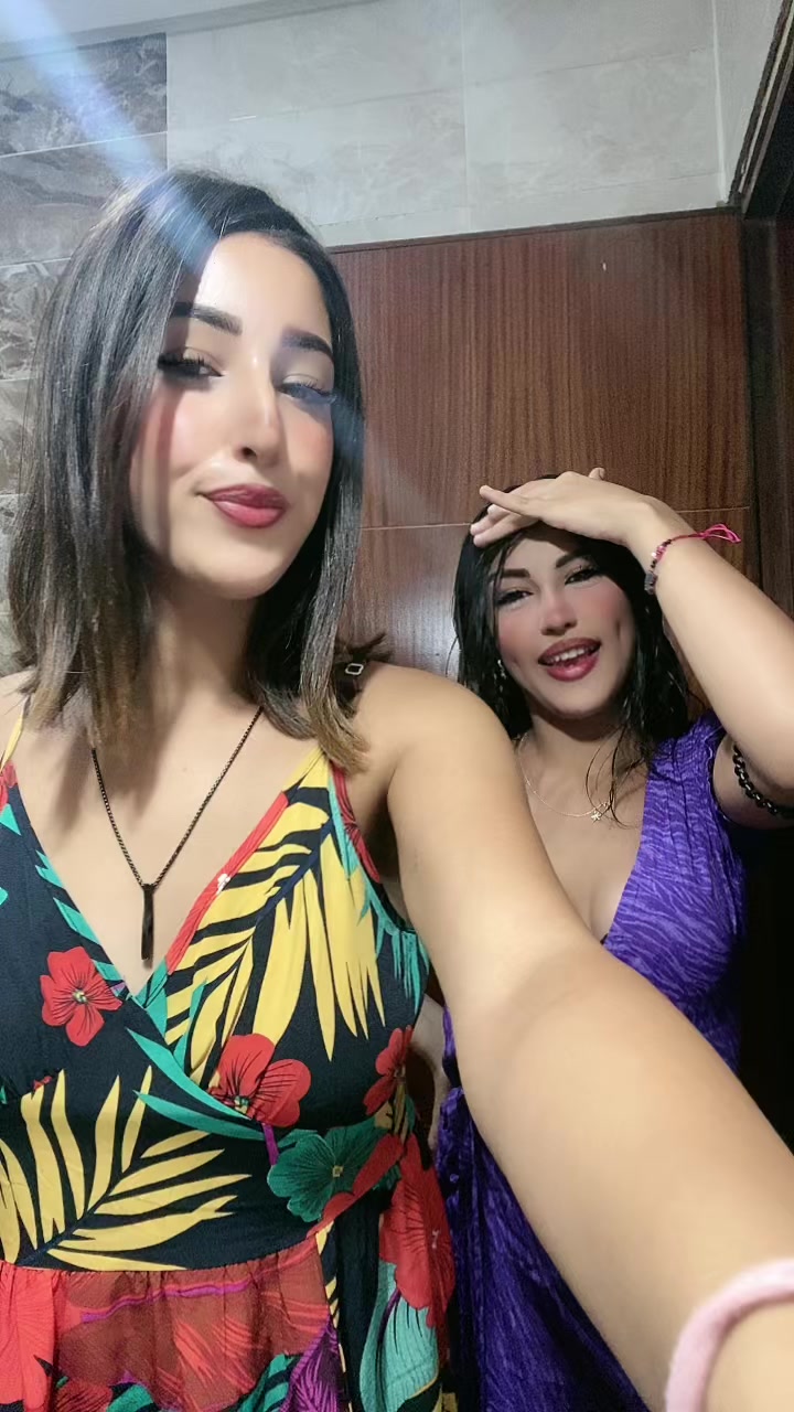 @Ghita El