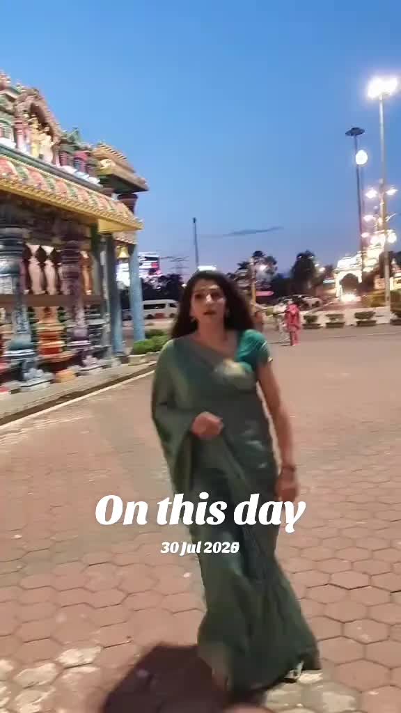 @RadhiiArtistry