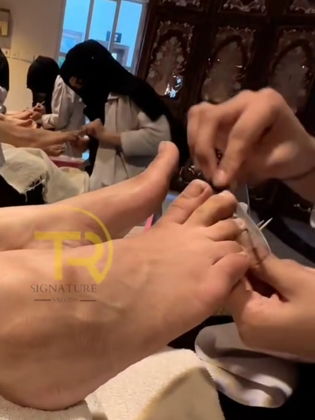 @TR Signature Salon