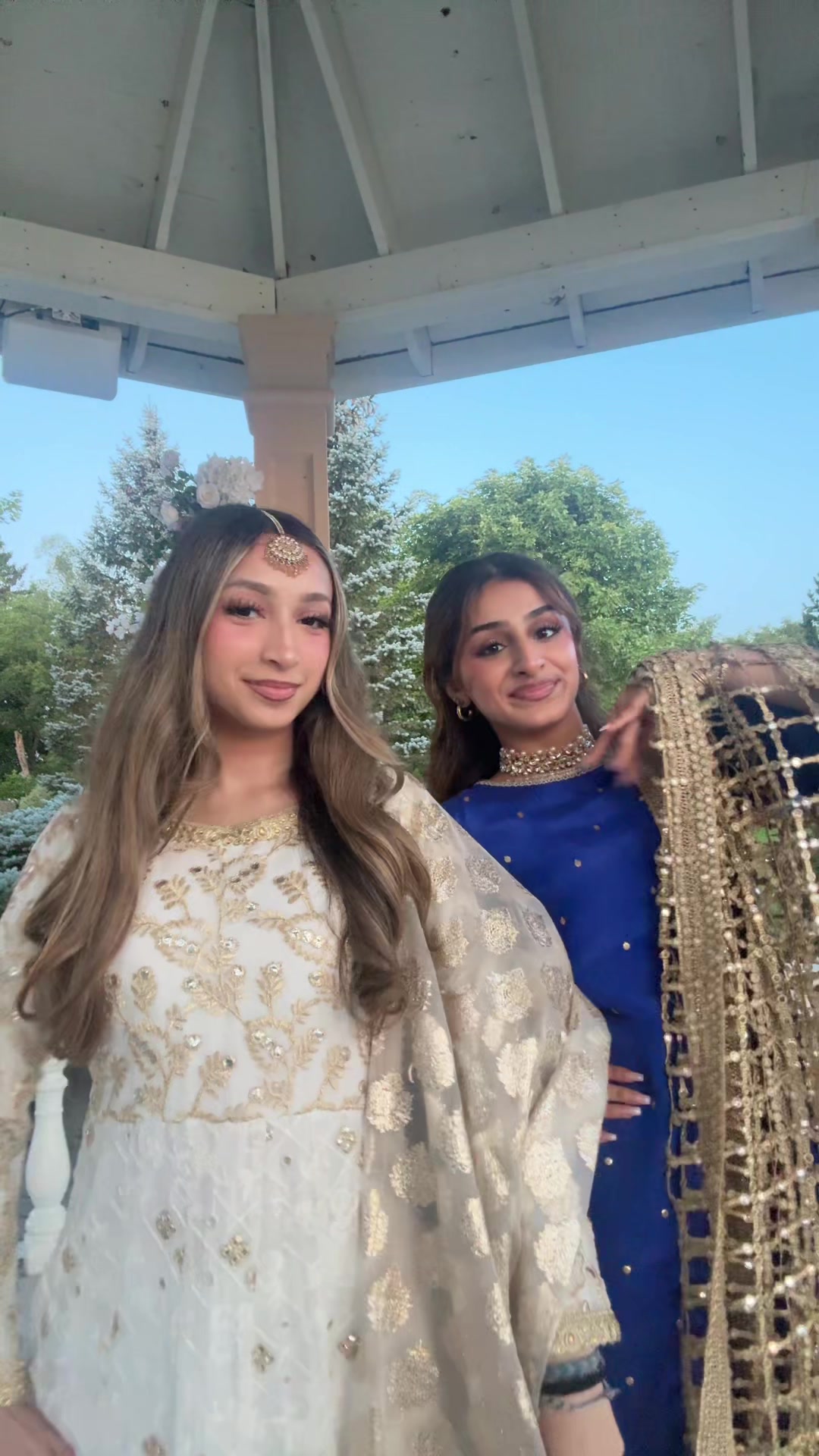 @isra💫