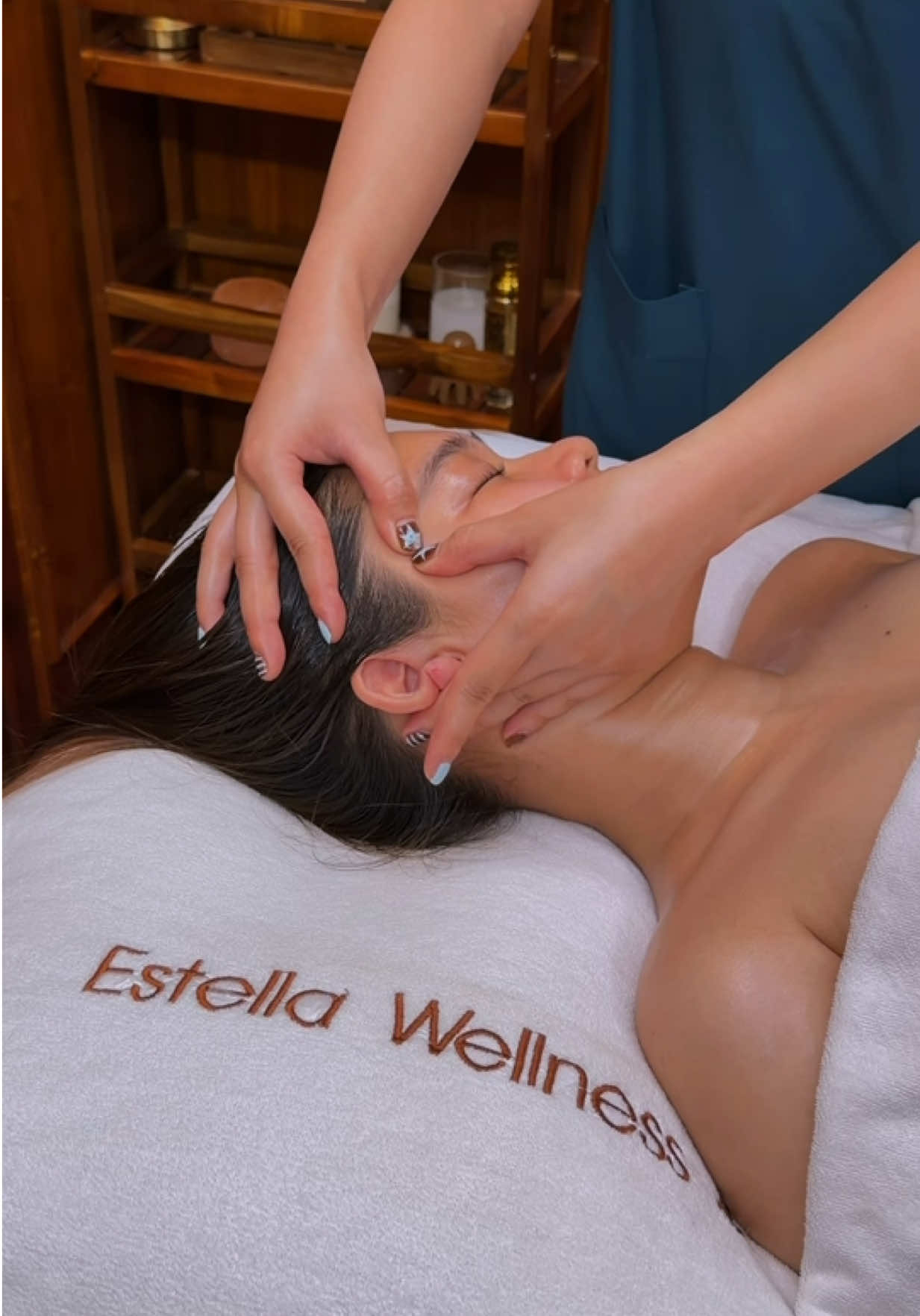 @Cô Hạnh Dạy Massage