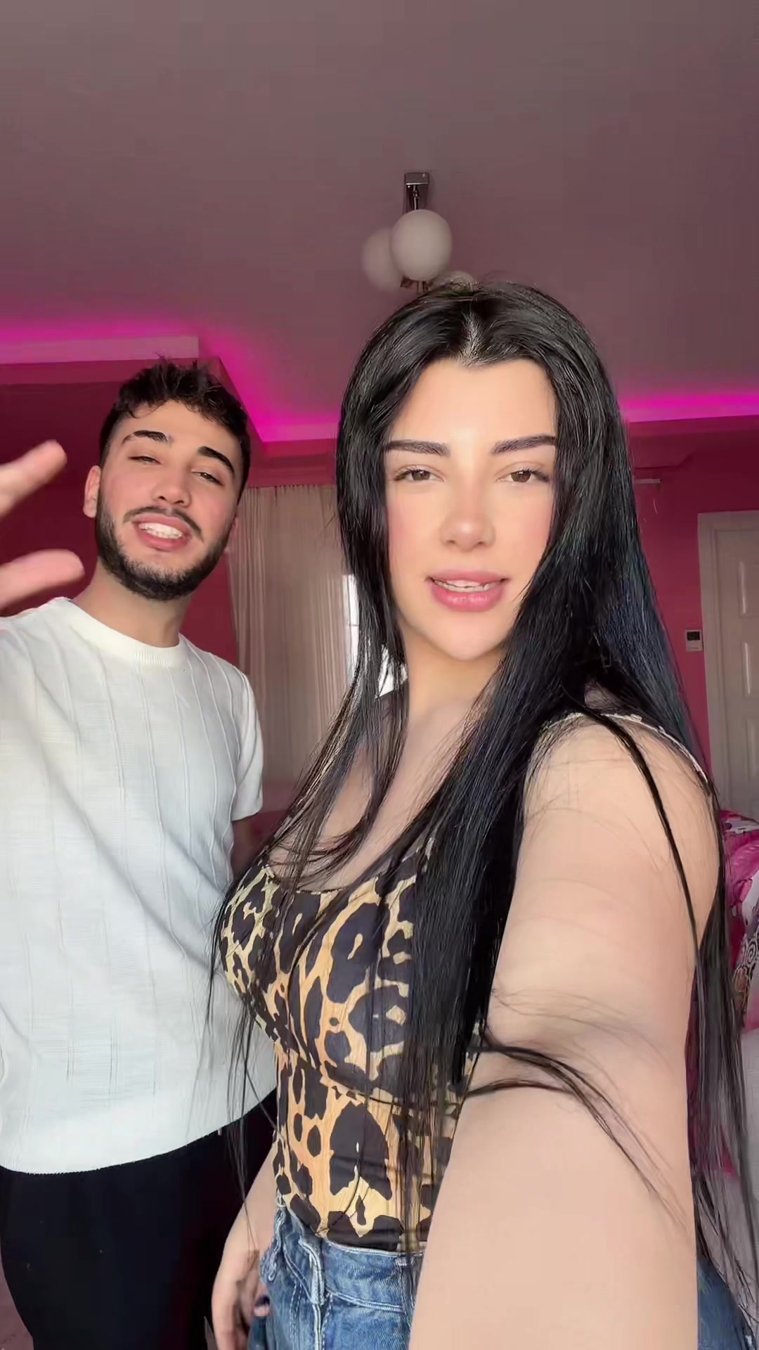 @G&Ouml;ZDE AKG&Uuml;N