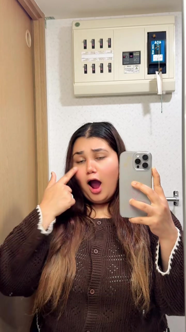 @Aastha Kandel 🖤👀🖤