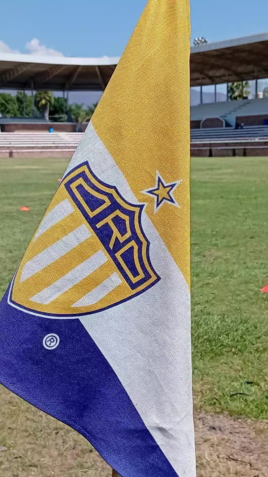 @CLUB DEPORTIVO ORO