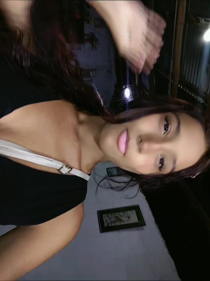@alejandra