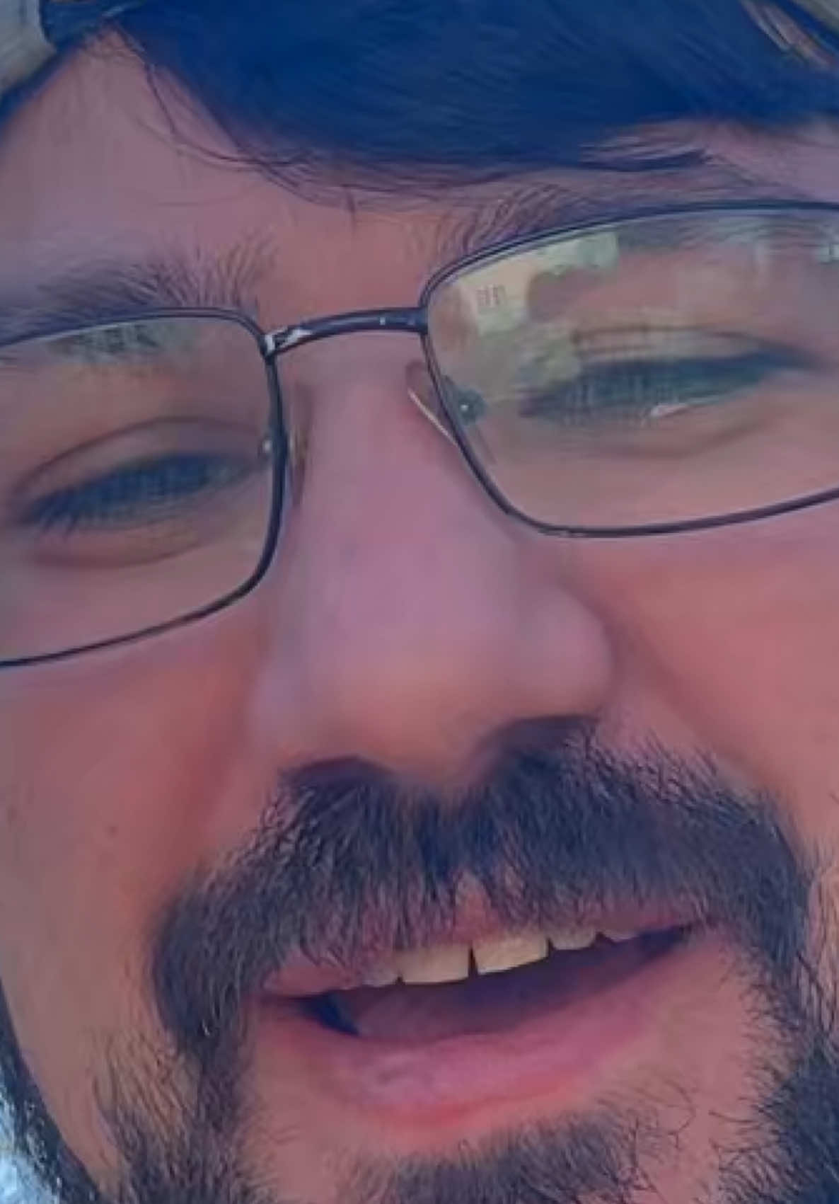 @whatsbraddoing2