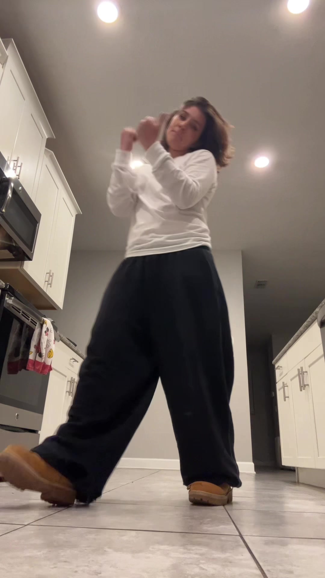 @ayyvahh_