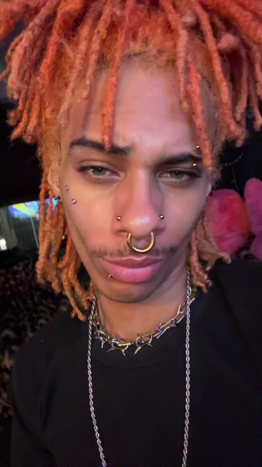 @𖣂♱AK𖣂♰
