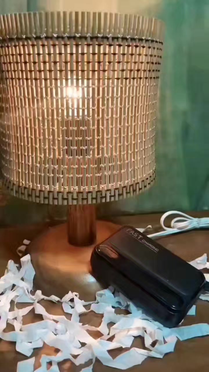 @Veejee
