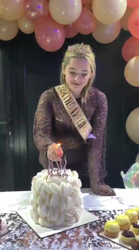 @Avril Buffa
