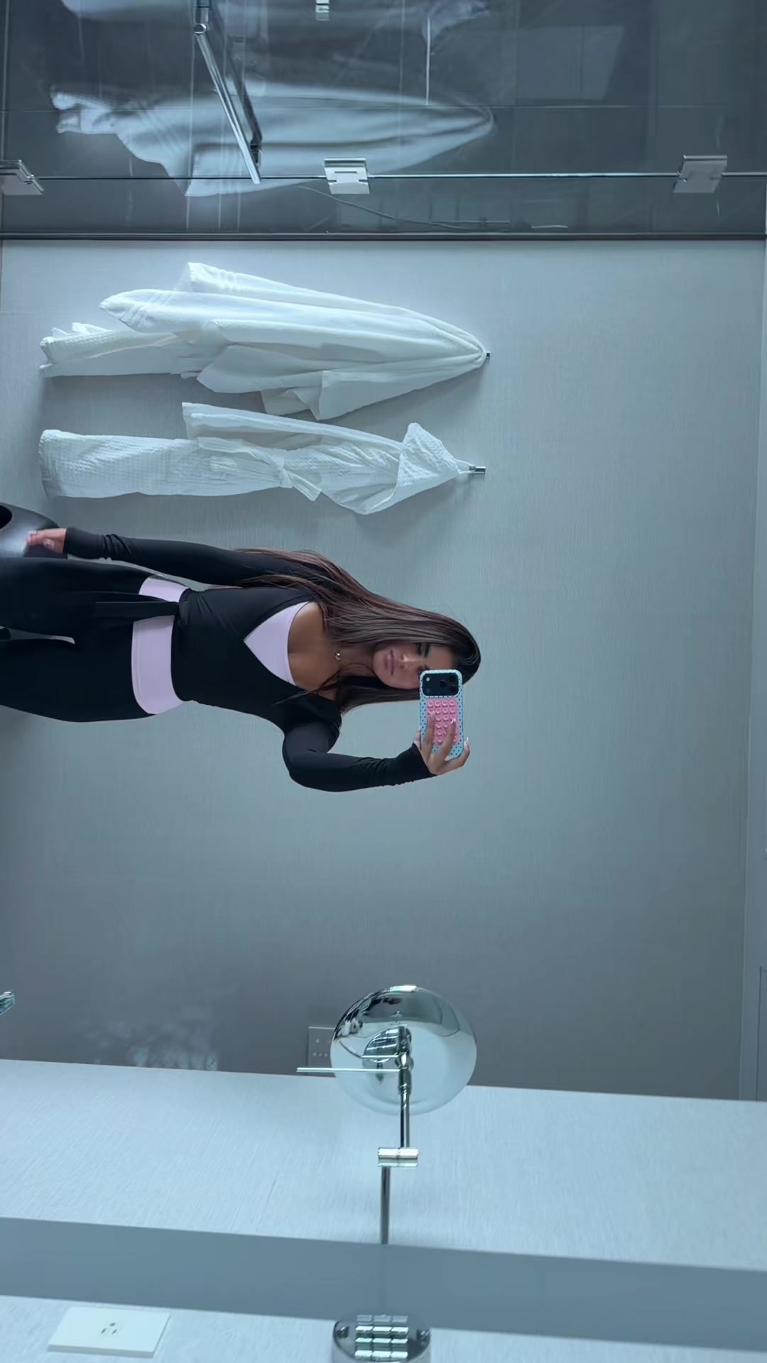 @mizbiz