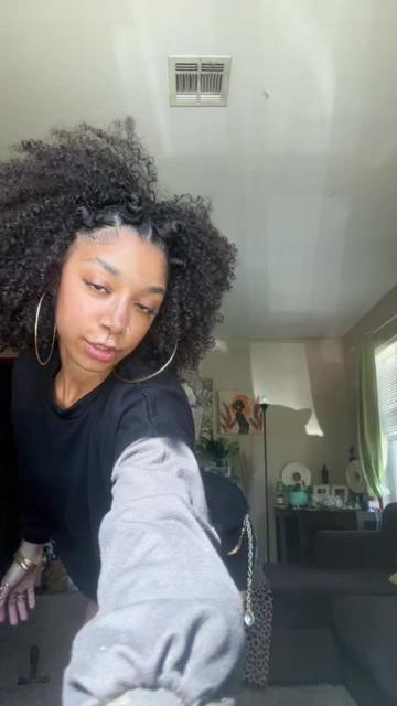 @🧚🏽&zwj;♀️🌻Nieja Love🌻🧚🏽&zwj;♀️