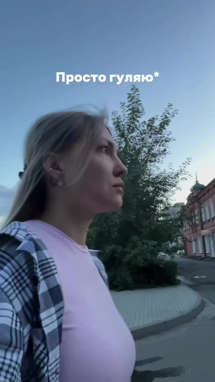 @ЖИЗНЬ ИСПЫТЫВАЕТ