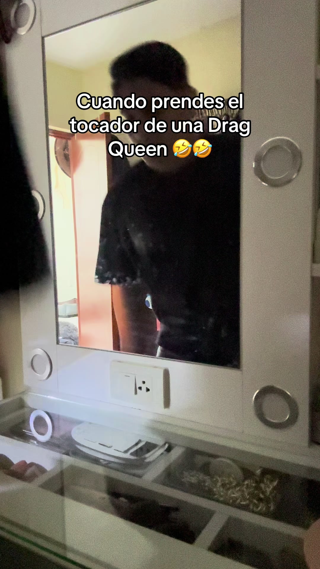 @Nia.Aldeviar