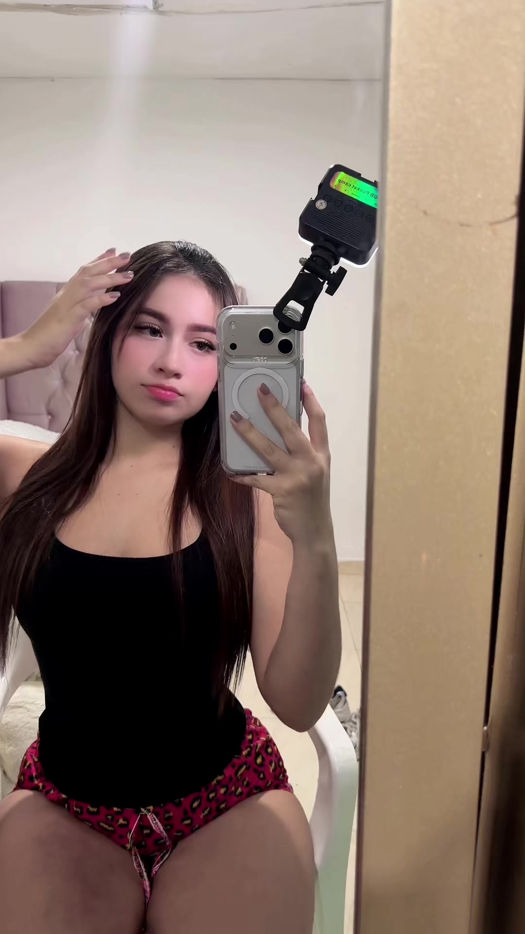 @Camila🐈
