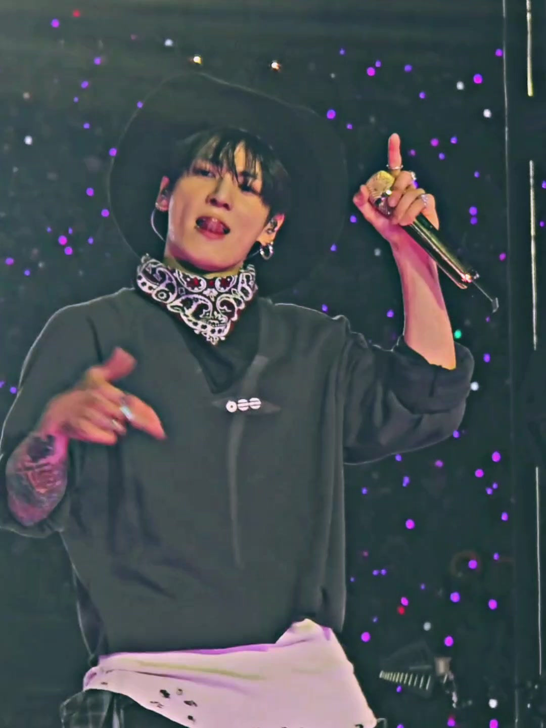 @𝐀𝐥𝐢𝐦𝐞𝐥 🍒