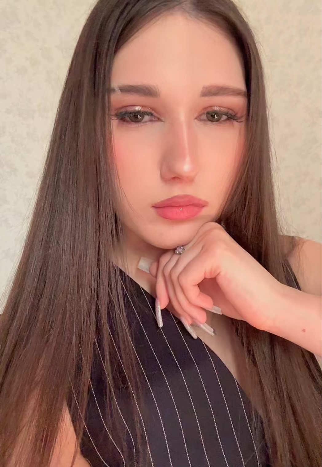 @j.frvryoung9