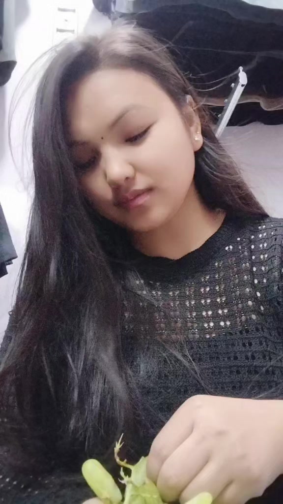 @एलिना दर्लामी ᥫ᭡