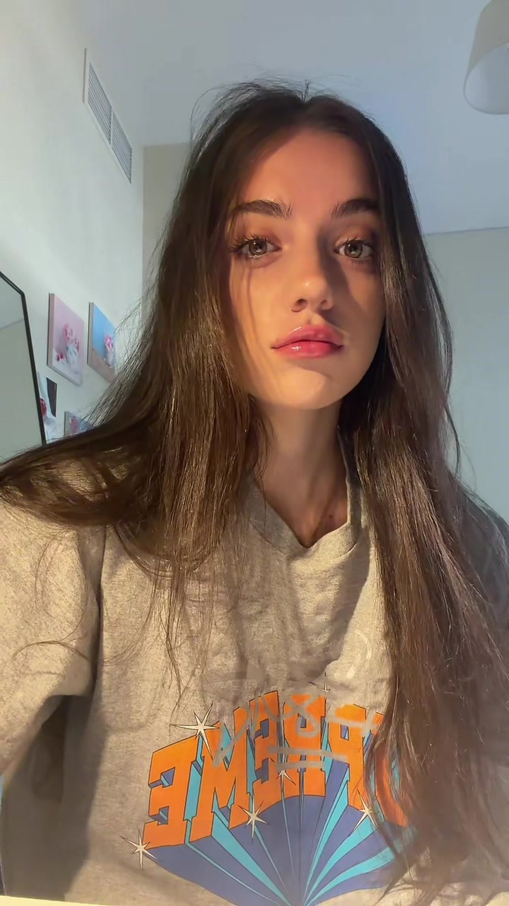 @꩜