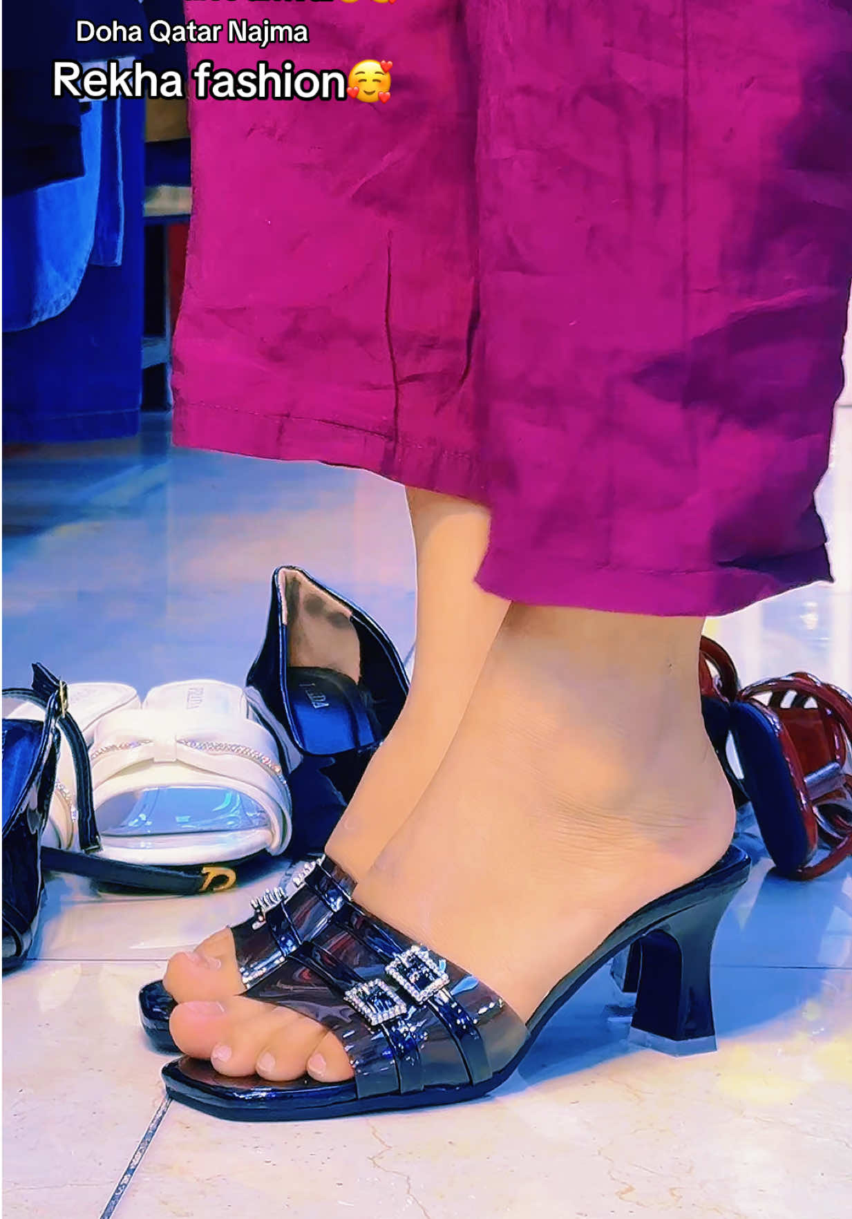 @Rekha Fashion