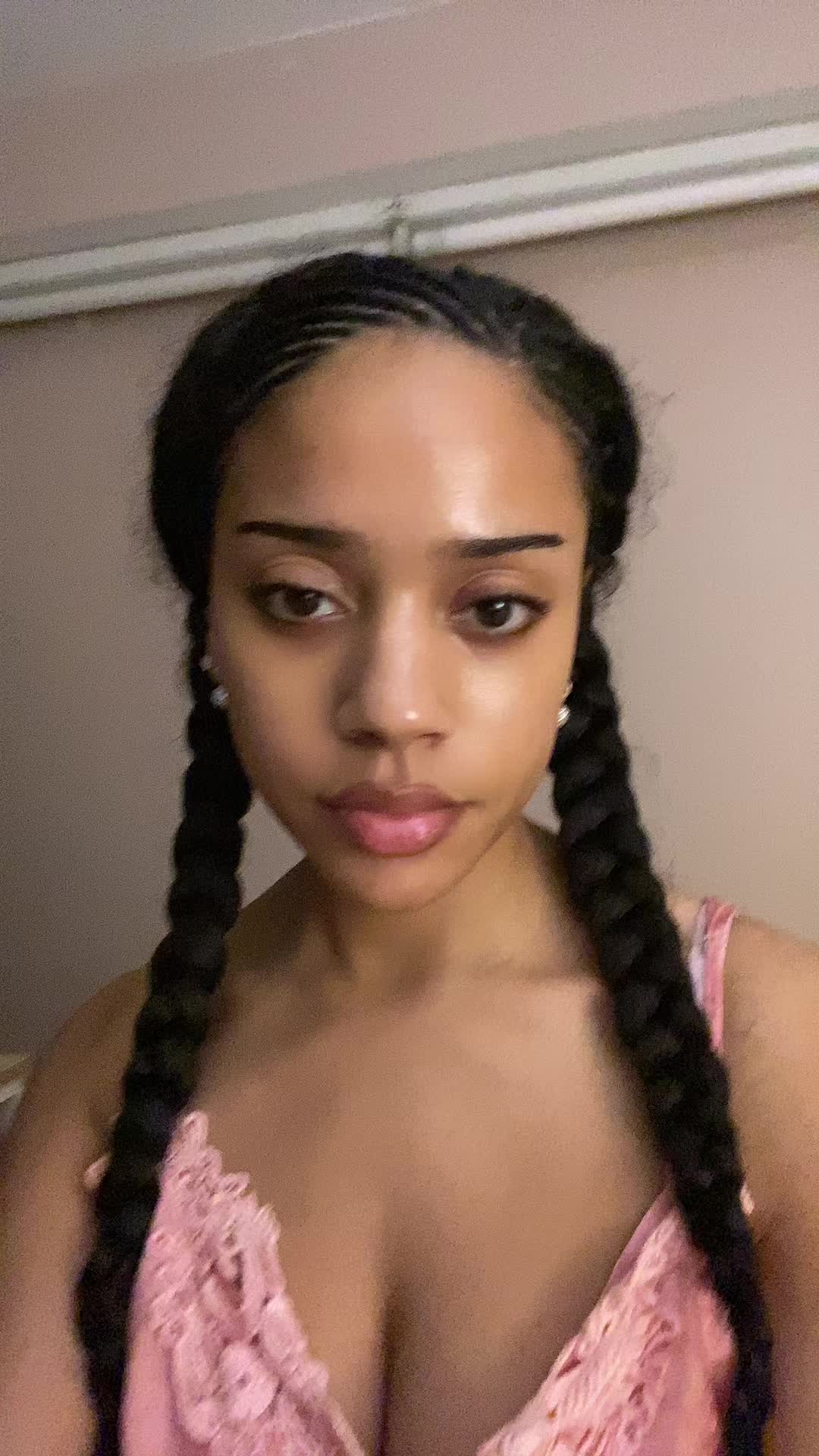 @sabriyahmcmillan