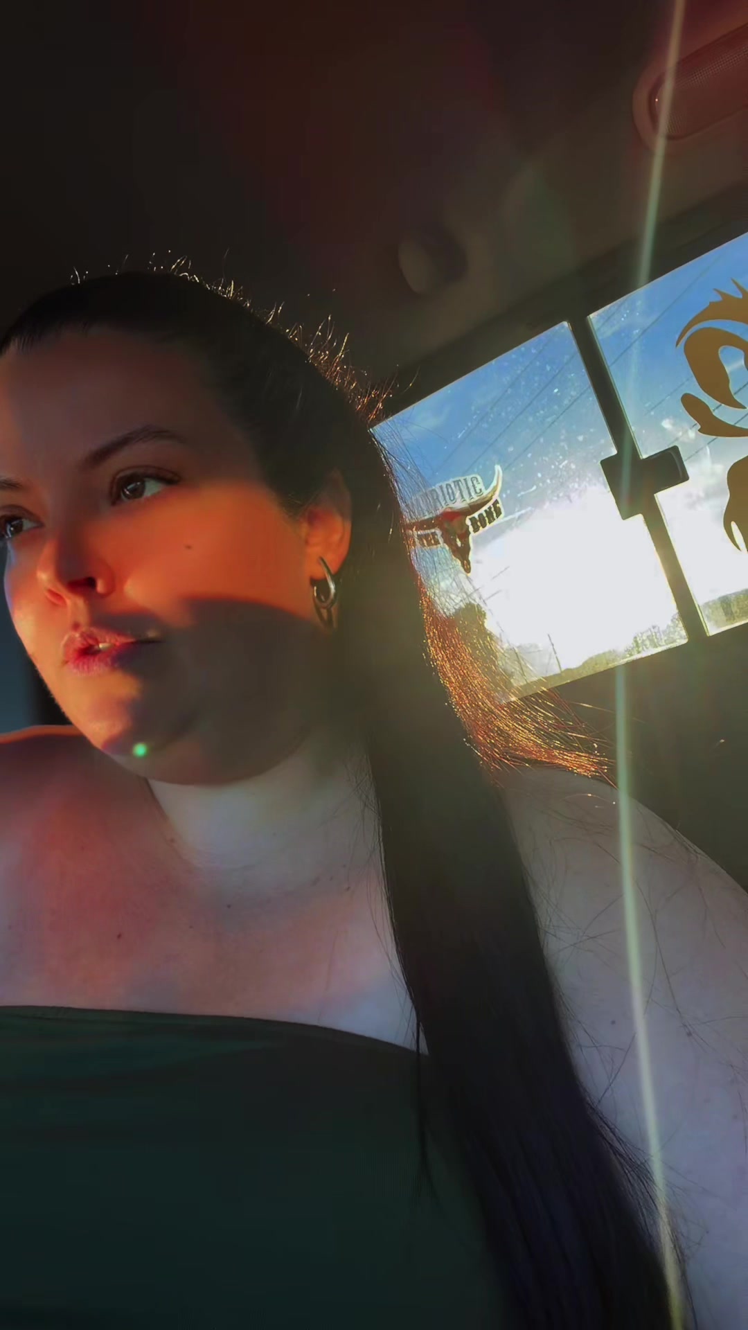 @Niki_Luv