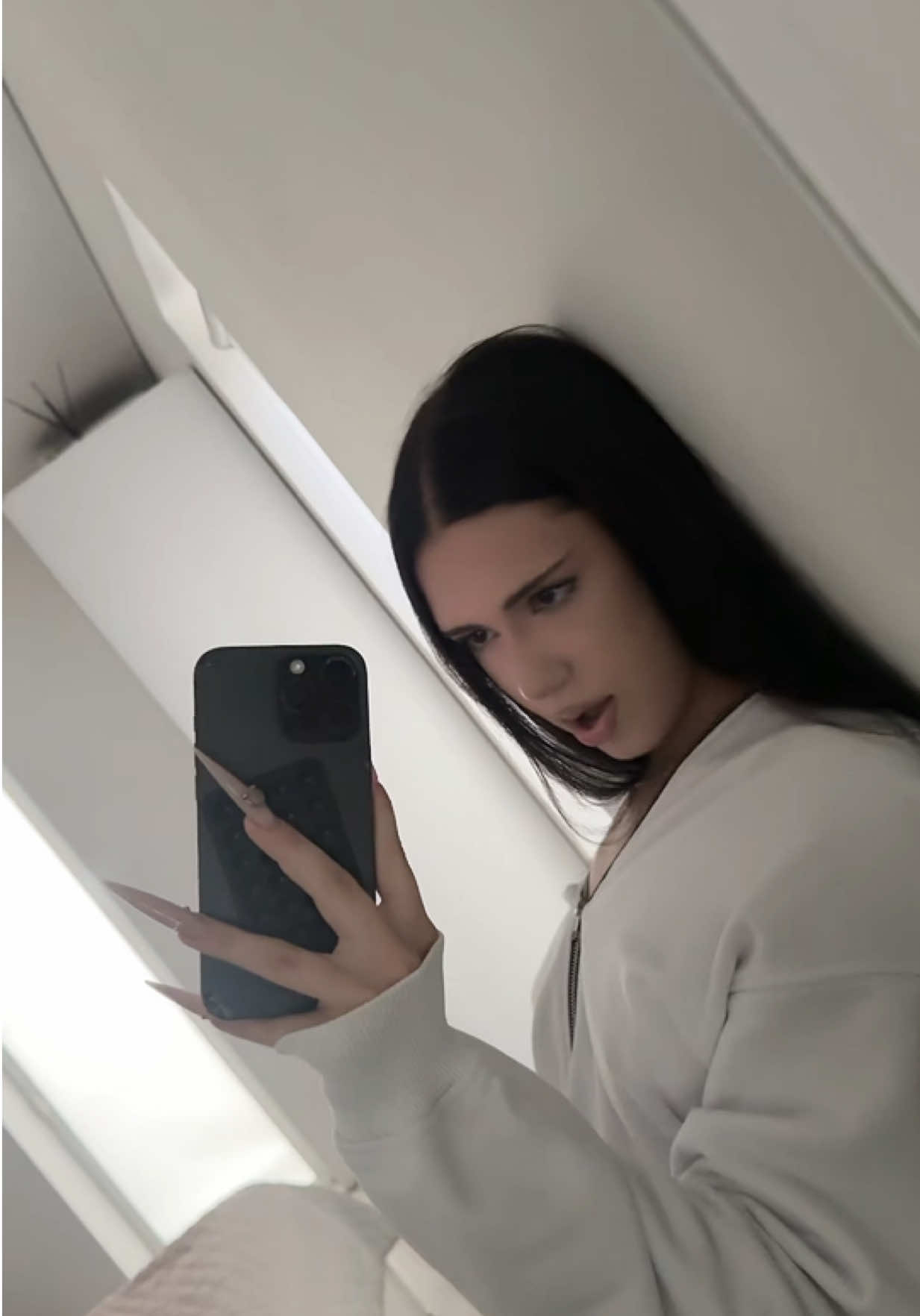 @domı