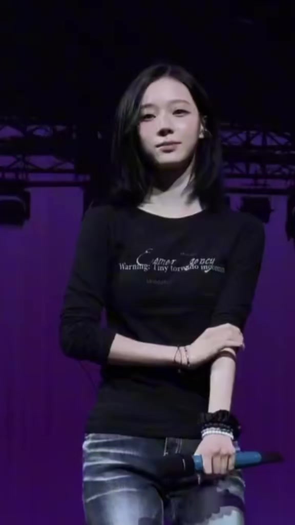 @ใฆใค ๐๐๐