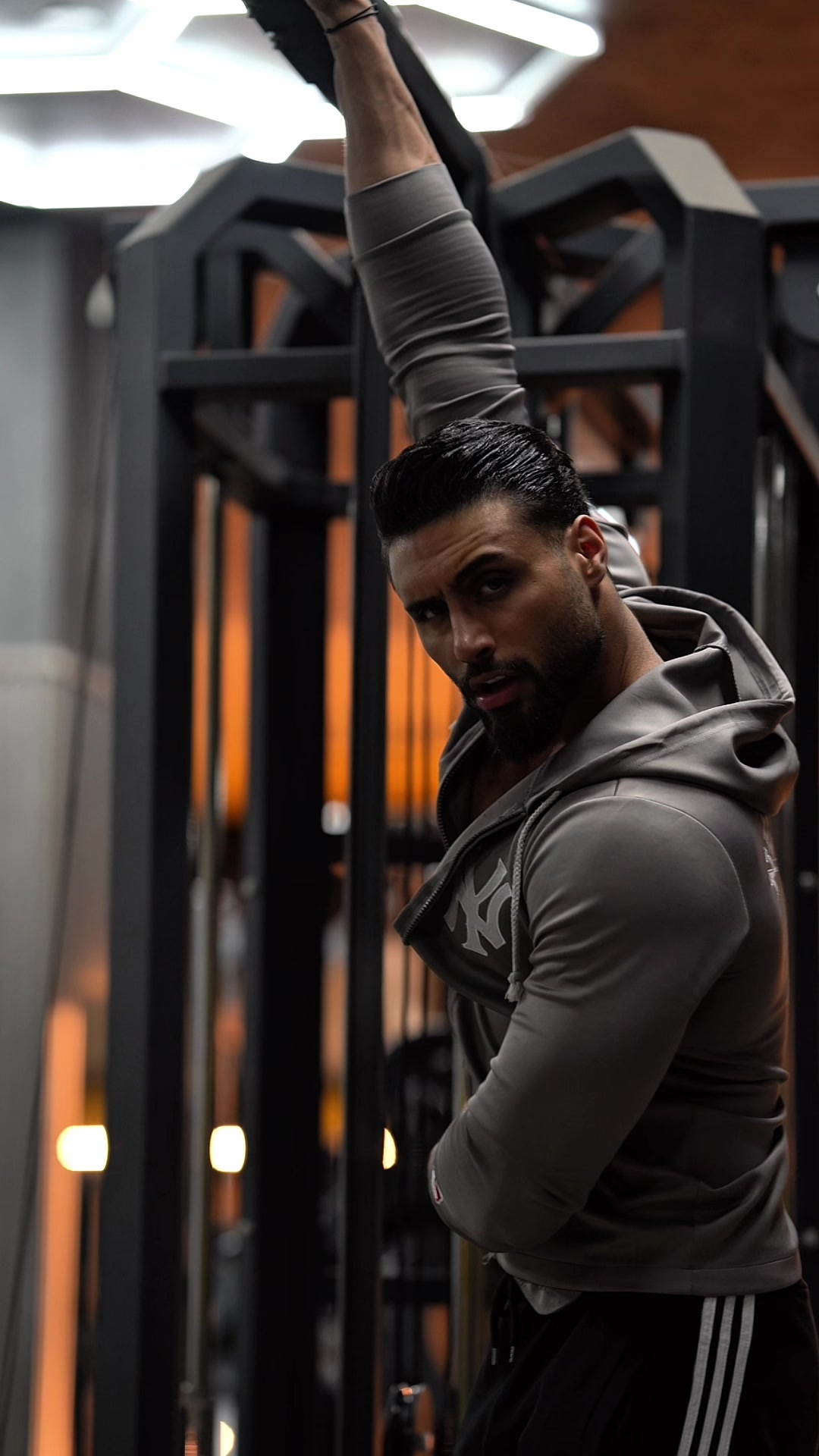 @احمد ارزوني
