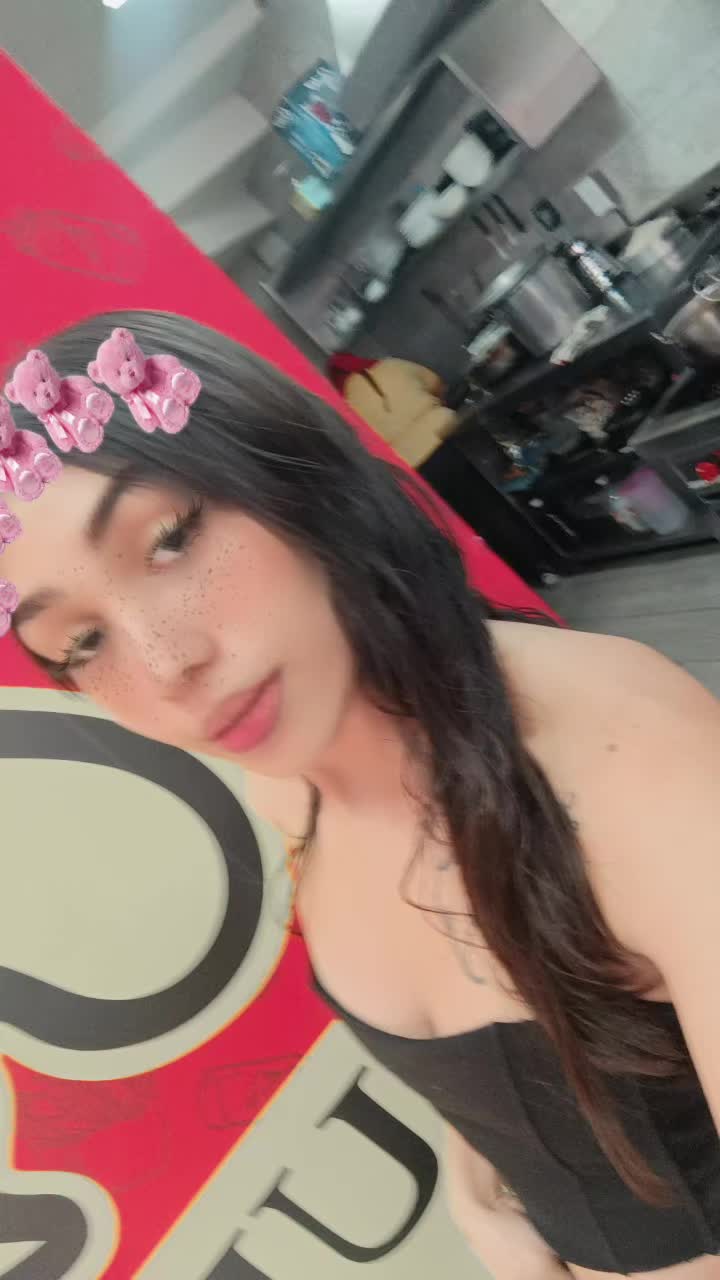 @lesslyjimenez305