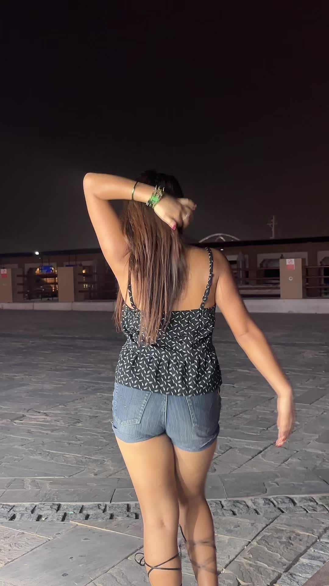 @असु