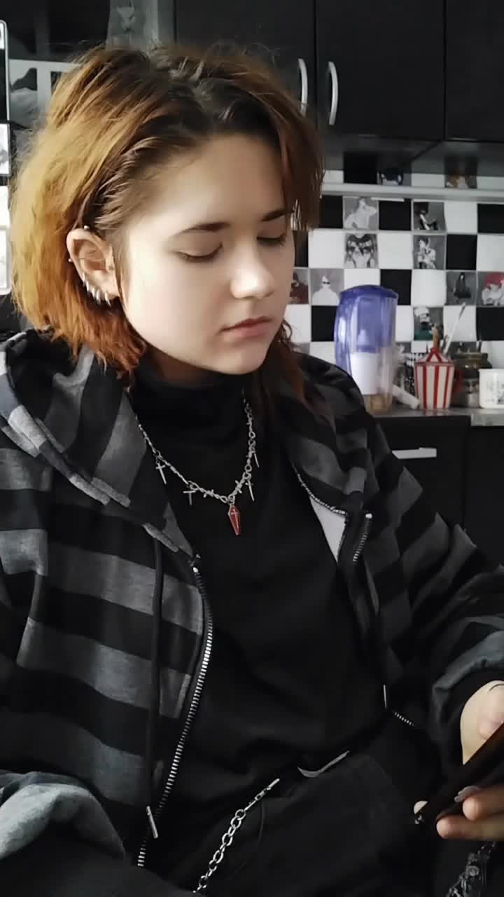 @здравый смысл Дазайнулся
