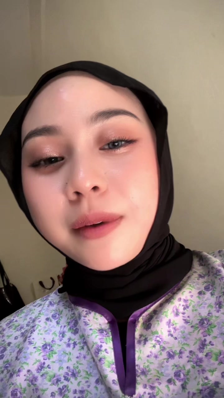 @Ziraa_