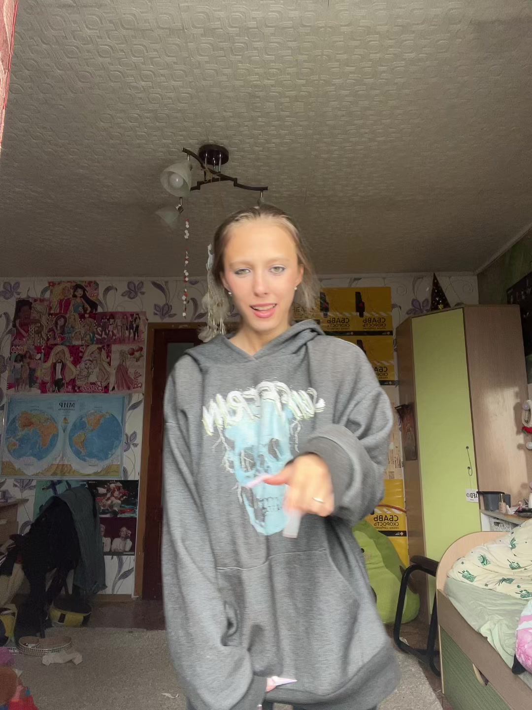 @Анорексичка