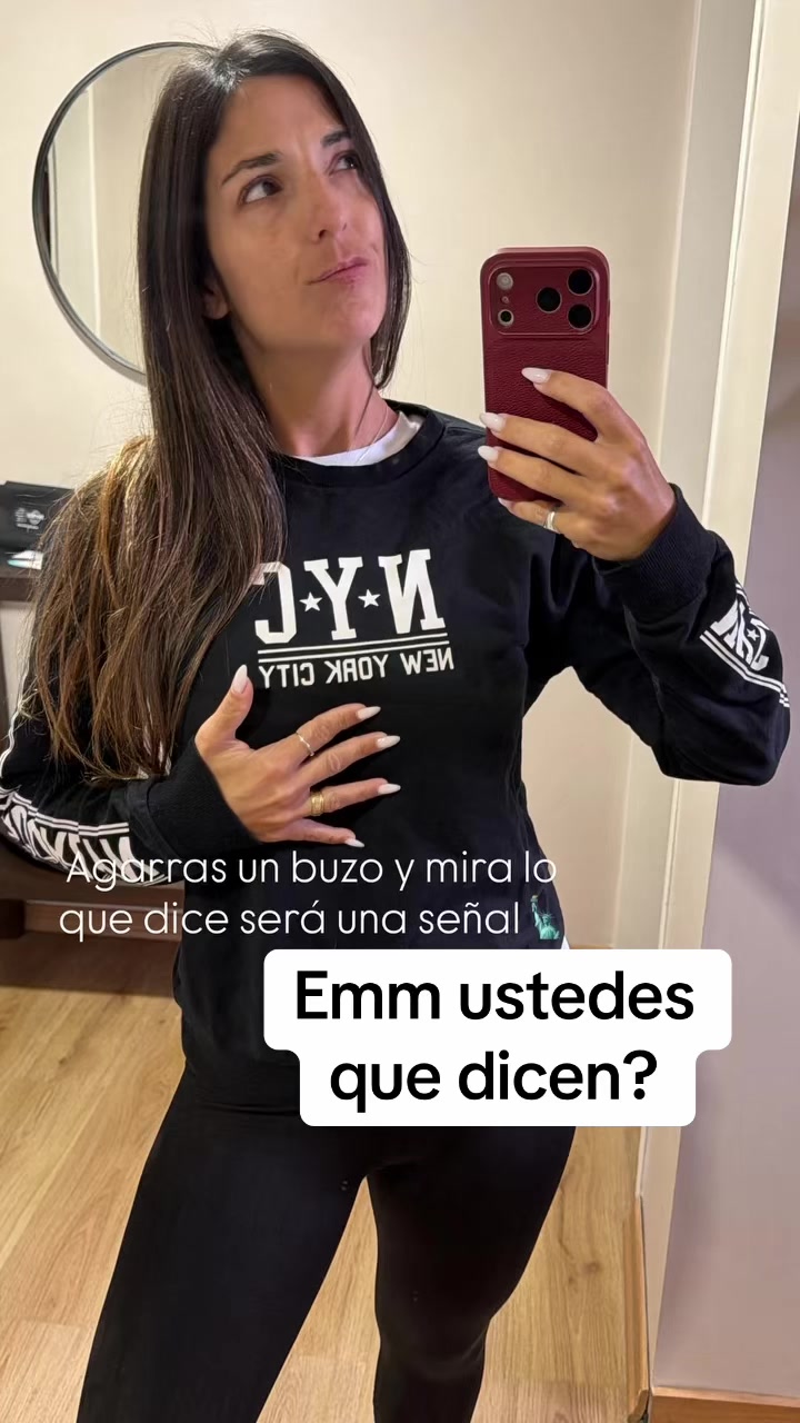 @LOREYTINA