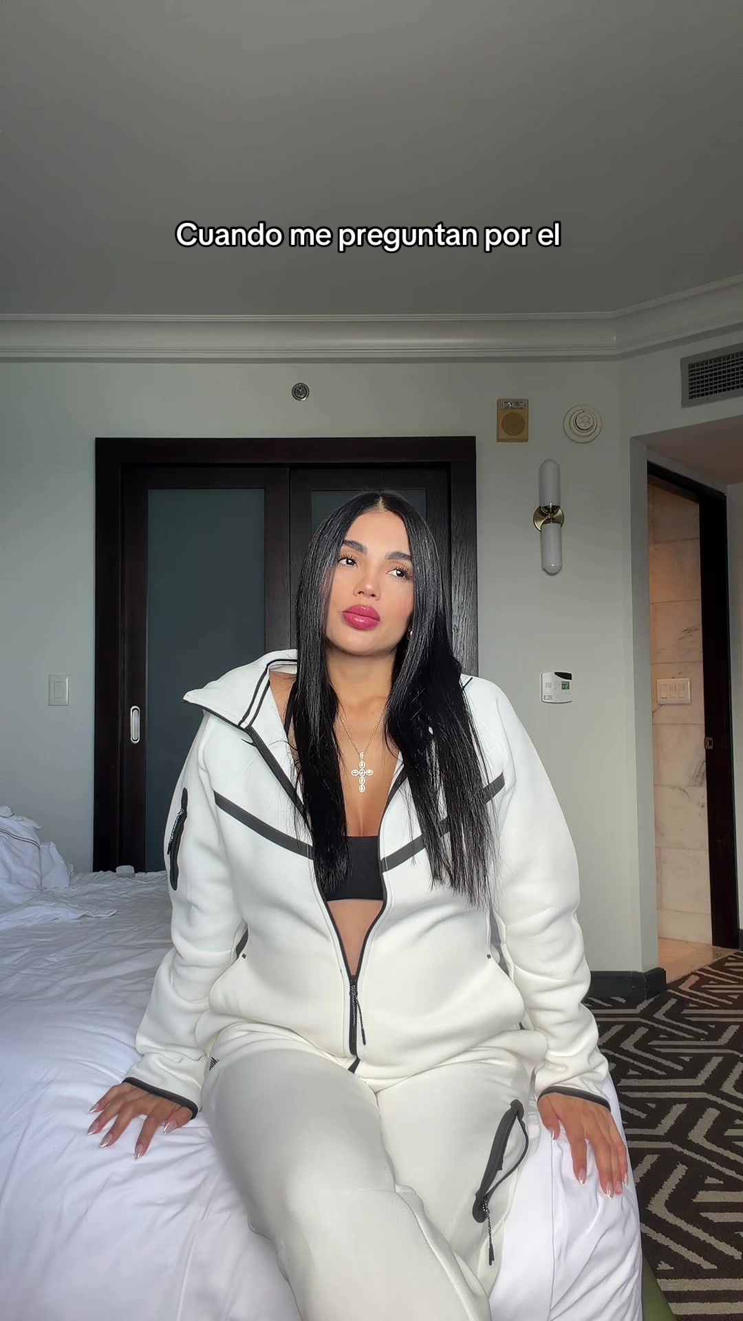 @Karina García