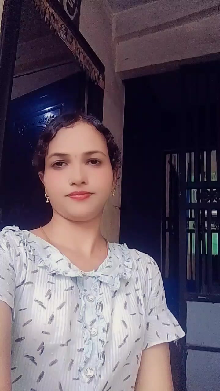 @&pound;,,A၊ T&bull;&pound;